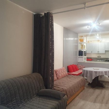 Apartamentos Grifovacances Consuegra 1 Pas De La Casa Bagian luar foto