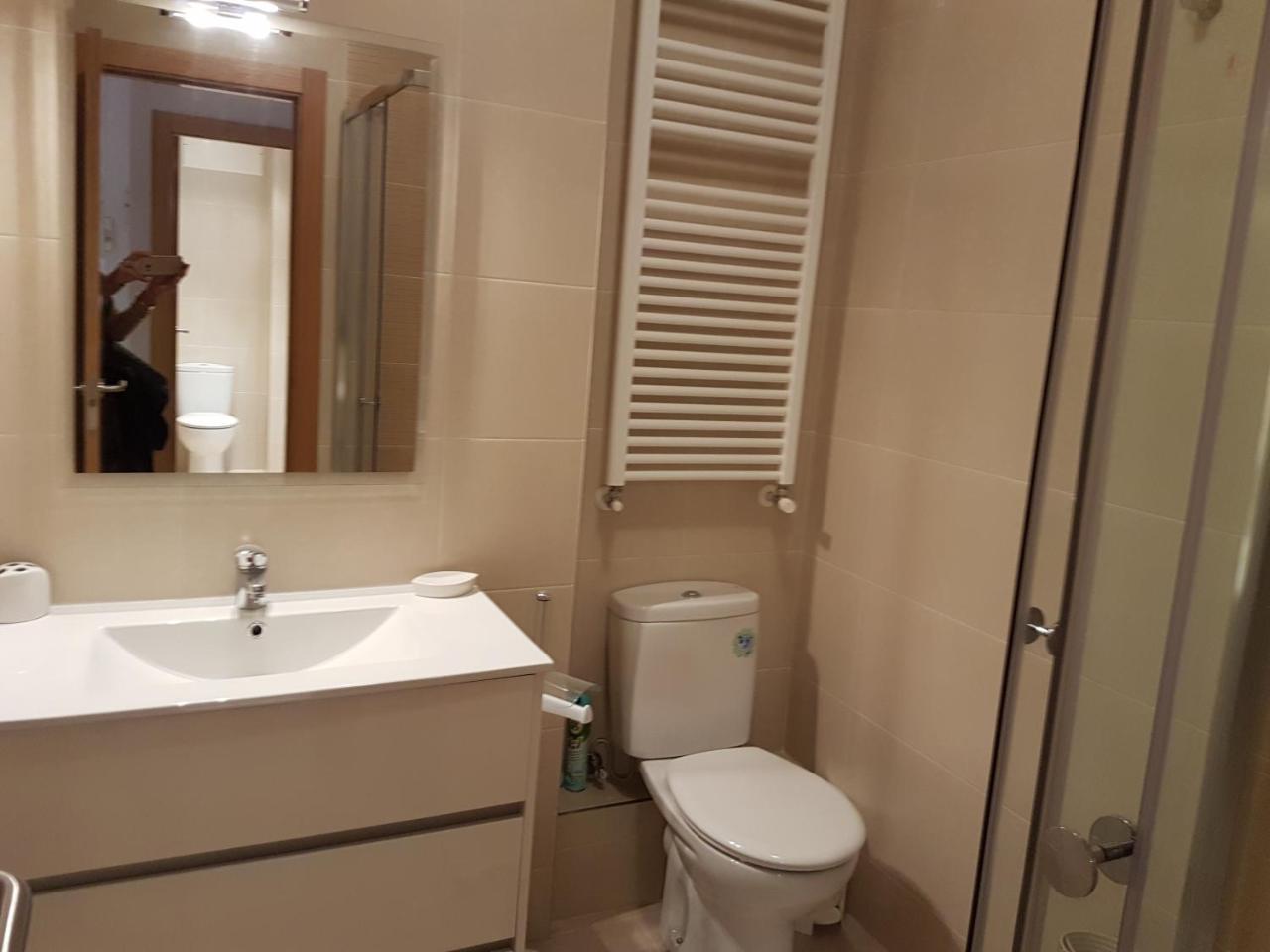 Apartamentos Grifovacances Consuegra 1 Pas De La Casa Bagian luar foto