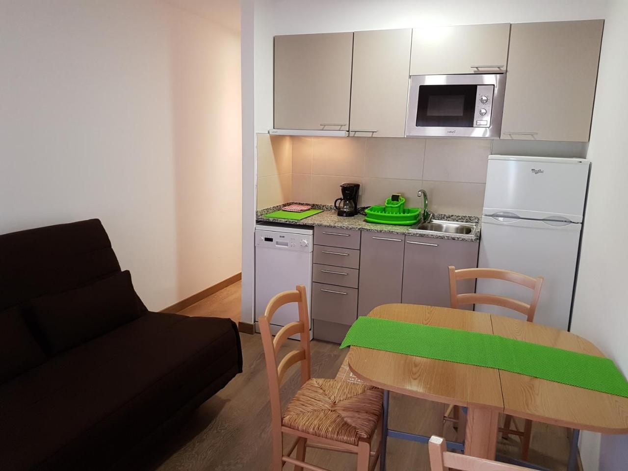 Apartamentos Grifovacances Consuegra 1 Pas De La Casa Bagian luar foto